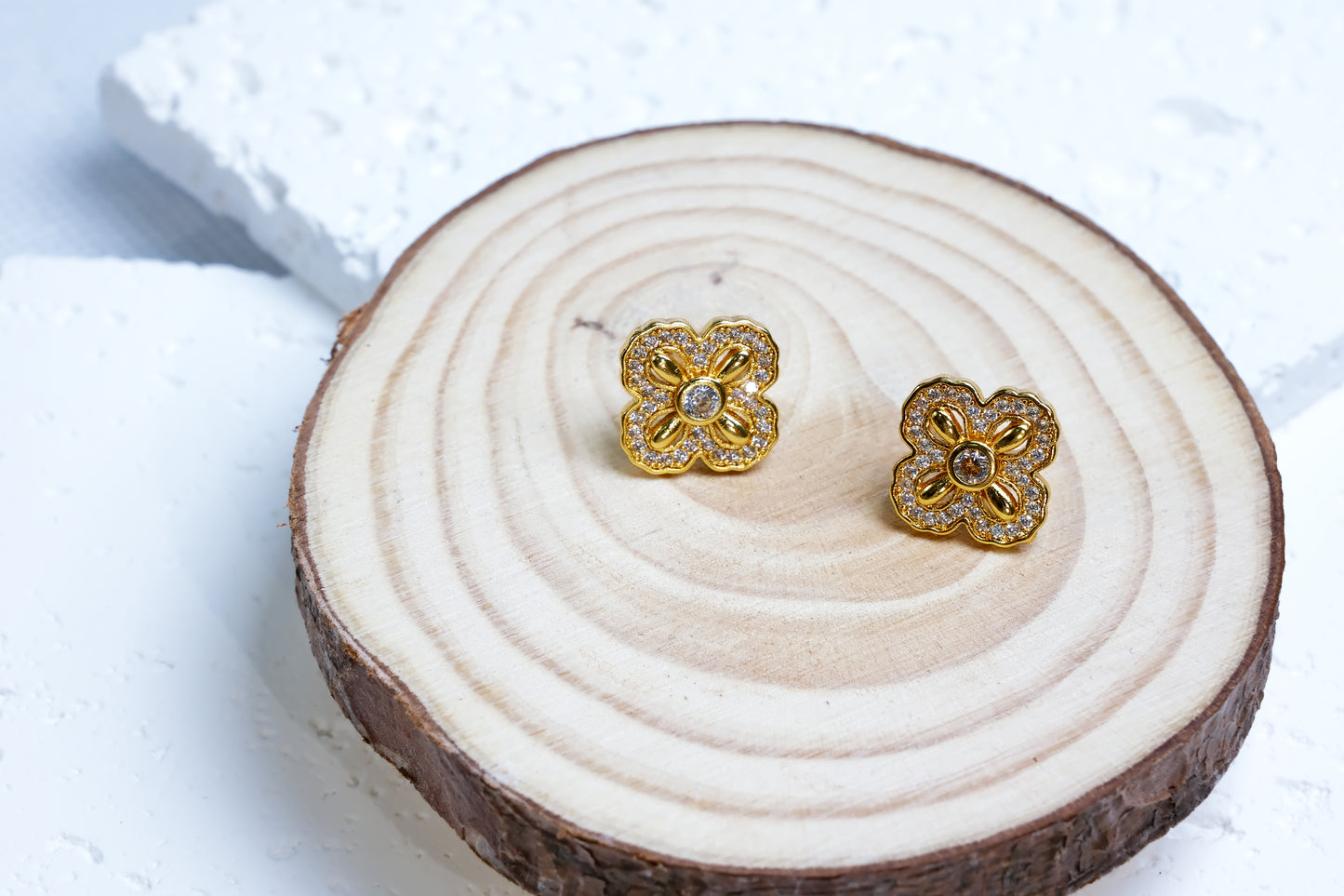 Four-Leaf Clover Diamond-Shaped Stud Earrings