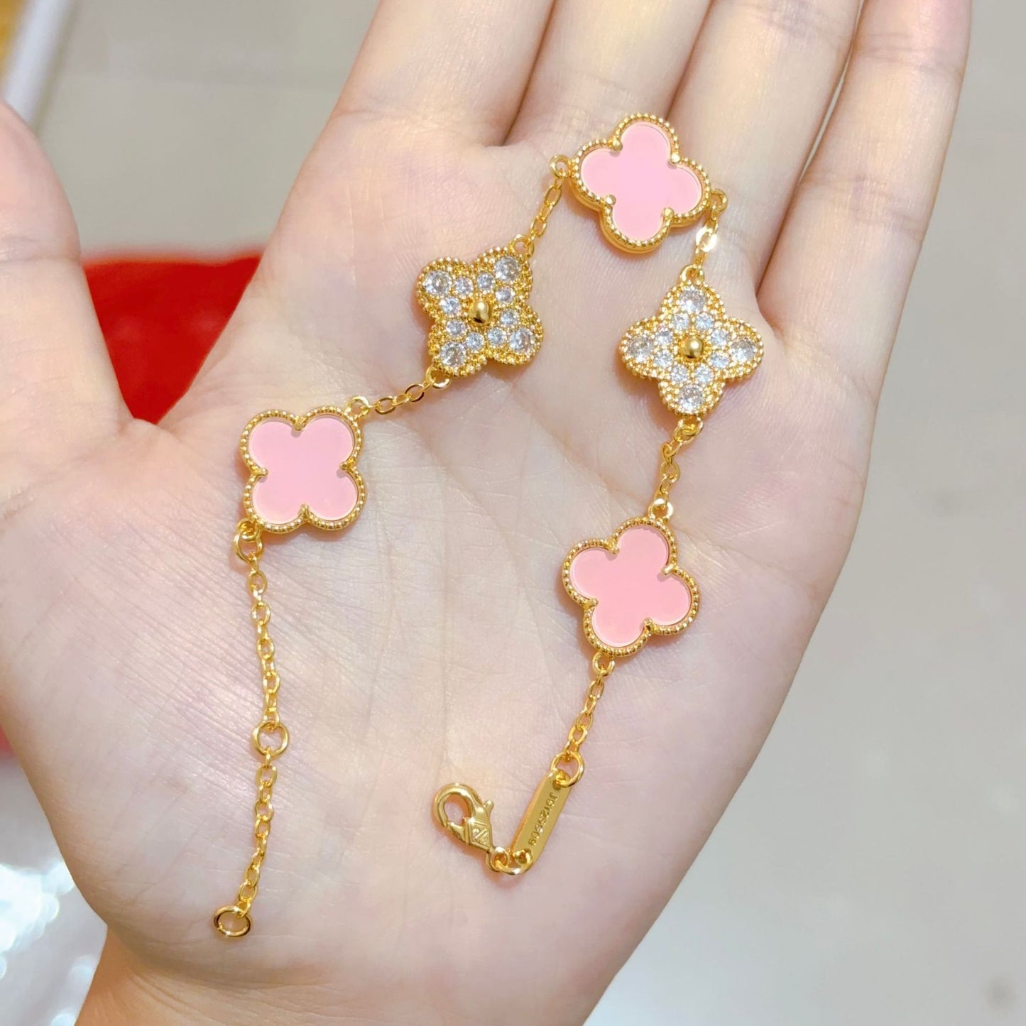 Powdered Seaweed Four-Leaf Clover Bracelet