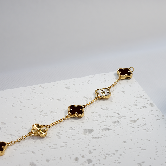 11N Five-leaf Clover Bracelet