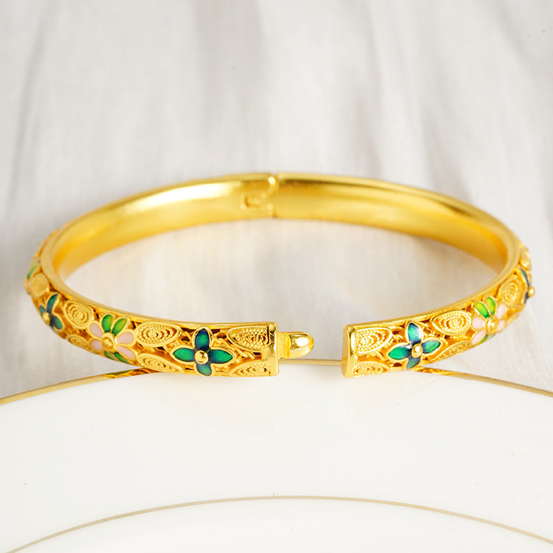 Enamel Flower Clasp Bracelet