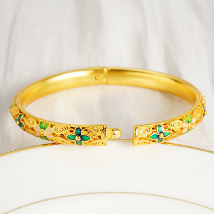 Enamel Flower Clasp Bracelet