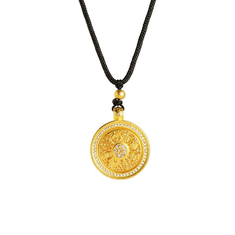 A Delicate And Exquisite Beaded Necklace