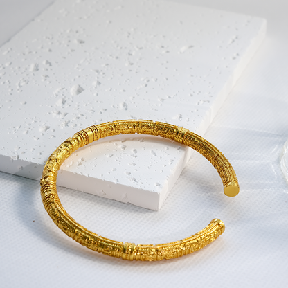 Quilin Dragon Pattern Open-Ended bBracelet